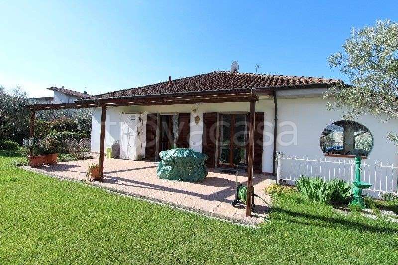 appartamento in vendita a Santo Stefano di Magra