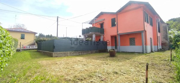 appartamento in vendita a Santo Stefano di Magra in zona Ponzano Magra