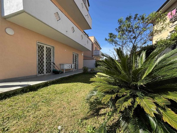 appartamento in vendita a Santo Stefano di Magra