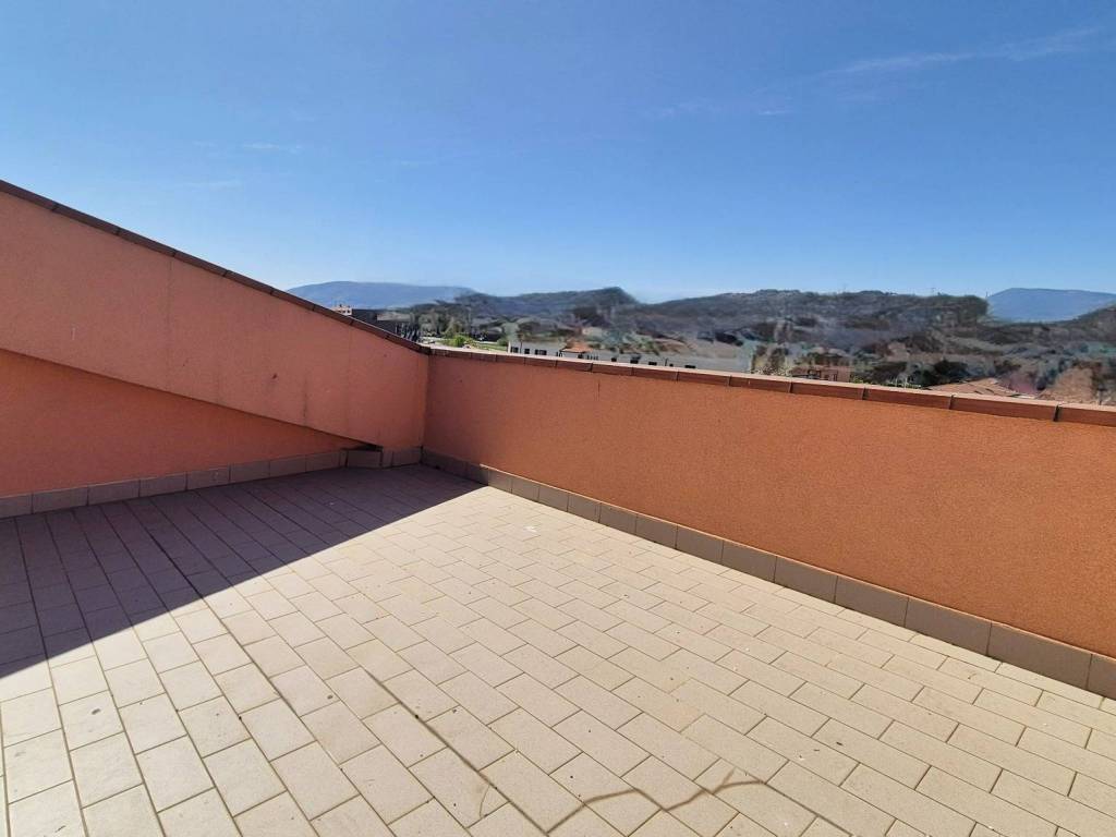 appartamento in vendita a Santo Stefano di Magra