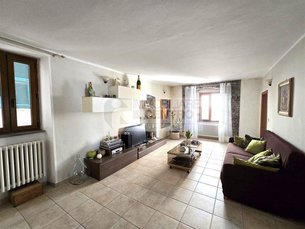 appartamento in vendita a Santo Stefano di Magra