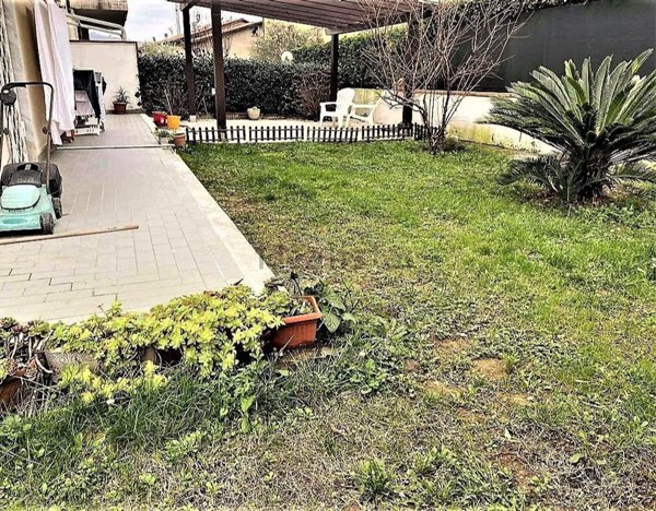 appartamento in vendita a Santo Stefano di Magra