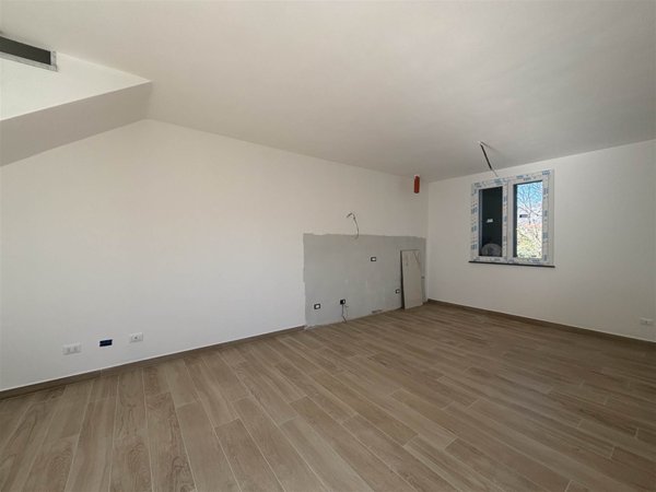 appartamento in vendita a Santo Stefano di Magra