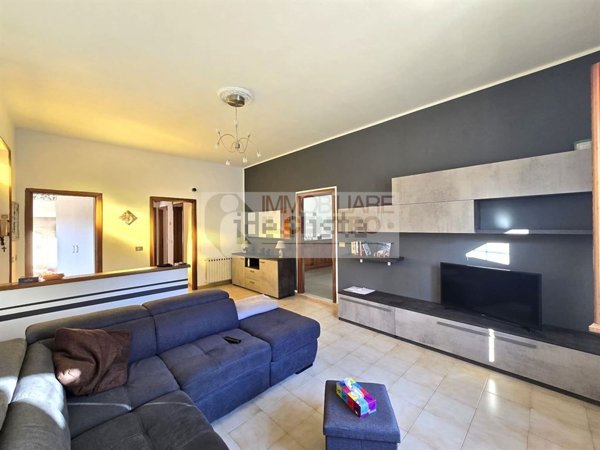 appartamento in vendita a Santo Stefano di Magra in zona Ponzano Magra