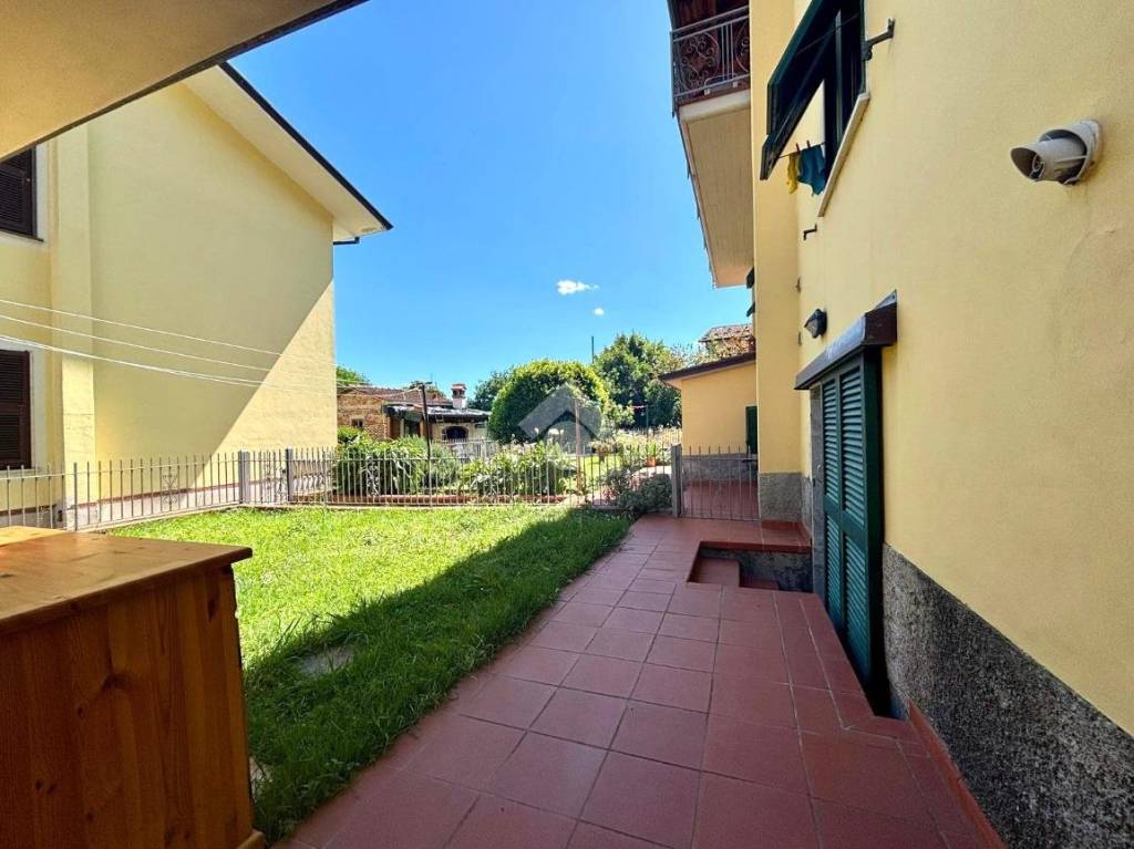 appartamento in vendita a Santo Stefano di Magra