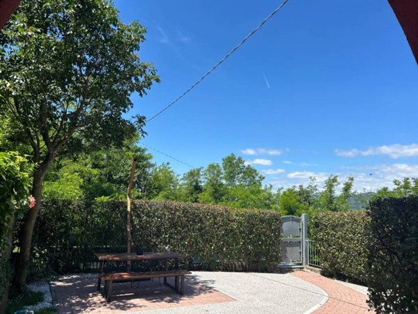 appartamento in vendita a Santo Stefano di Magra in zona Ponzano Superiore