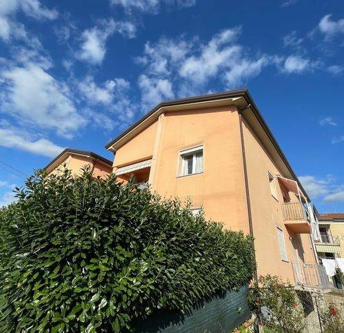 appartamento in vendita a Santo Stefano di Magra