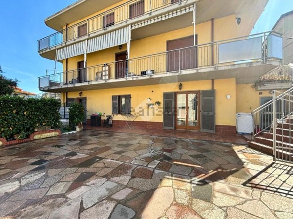 appartamento in vendita a Santo Stefano di Magra