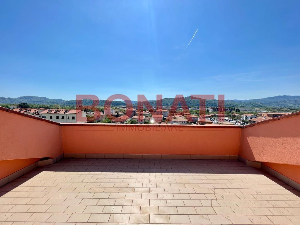 appartamento in vendita a Santo Stefano di Magra