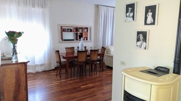 appartamento in vendita a Santo Stefano di Magra in zona Ponzano Magra