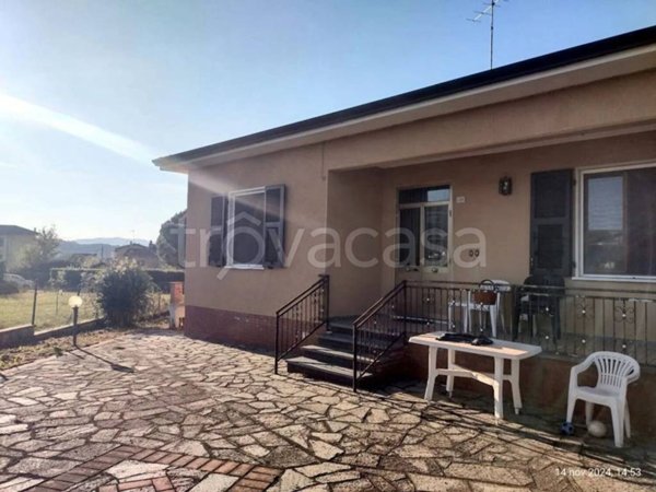 casa indipendente in vendita a Santo Stefano di Magra