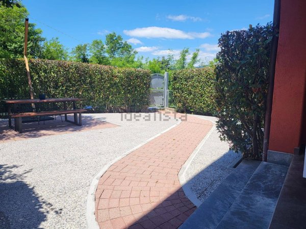 appartamento in vendita a Santo Stefano di Magra in zona Ponzano Superiore