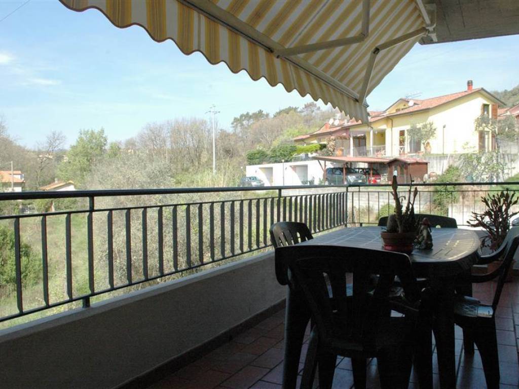appartamento in vendita a Santo Stefano di Magra