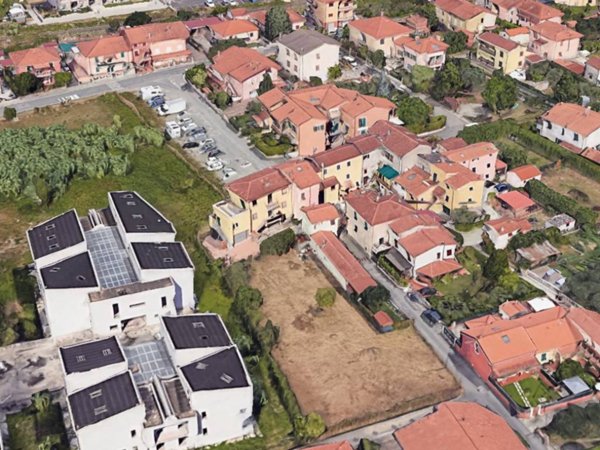 terreno agricolo in vendita a Santo Stefano di Magra in zona Ponzano Magra