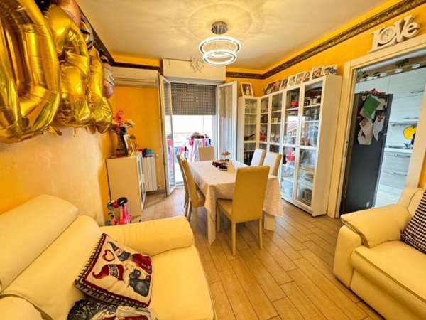 casa indipendente in vendita a Santo Stefano di Magra
