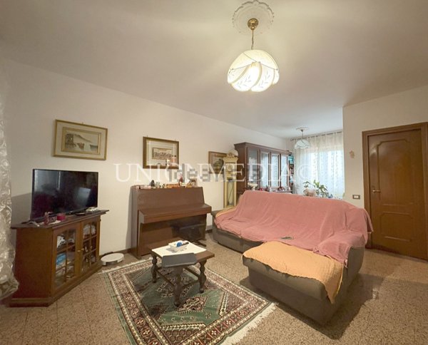 casa indipendente in vendita a Santo Stefano di Magra in zona Ponzano Magra