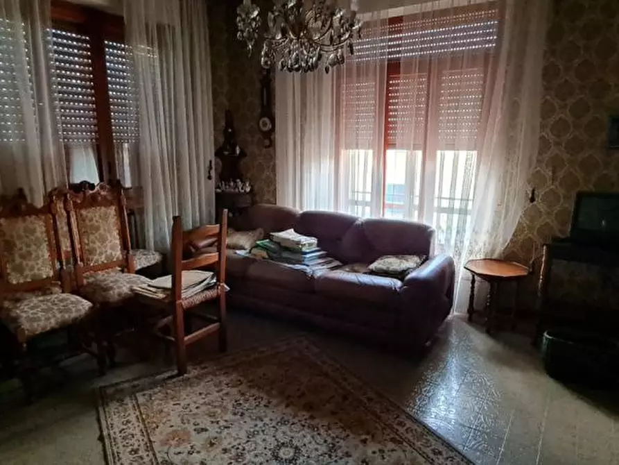 casa indipendente in vendita a Santo Stefano di Magra