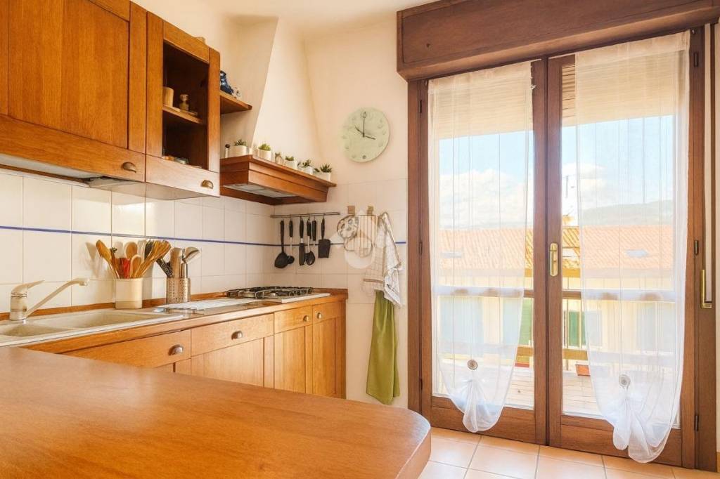 appartamento in vendita a Santo Stefano di Magra