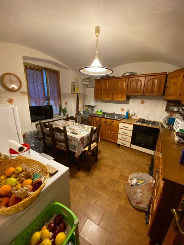 casa indipendente in vendita a Santo Stefano di Magra