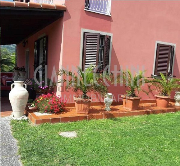 casa indipendente in vendita a Santo Stefano di Magra in zona Ponzano Magra