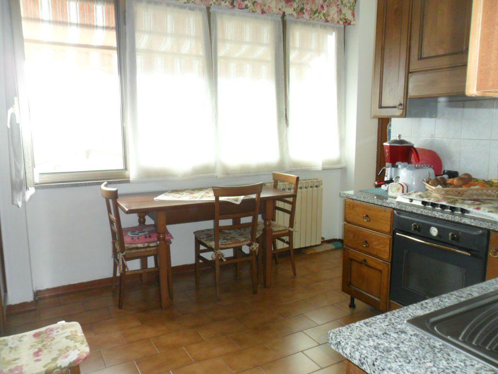 appartamento in vendita a Santo Stefano di Magra in zona Ponzano Magra