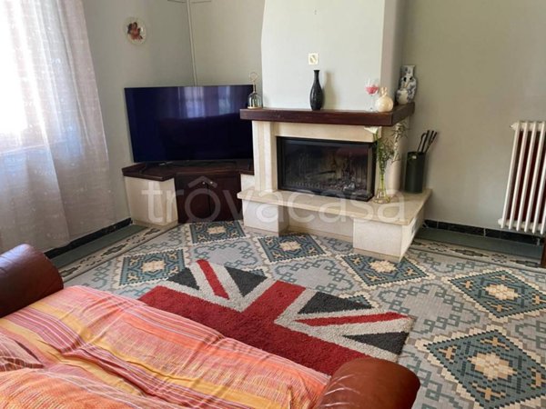 casa indipendente in vendita a Santo Stefano di Magra