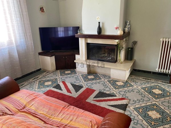 casa indipendente in vendita a Santo Stefano di Magra