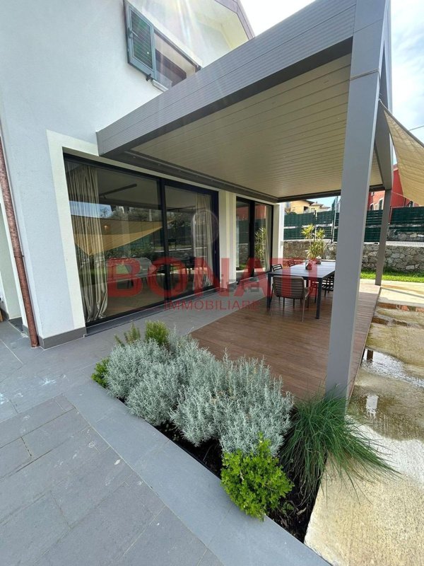 appartamento in vendita a Santo Stefano di Magra in zona Ponzano Magra