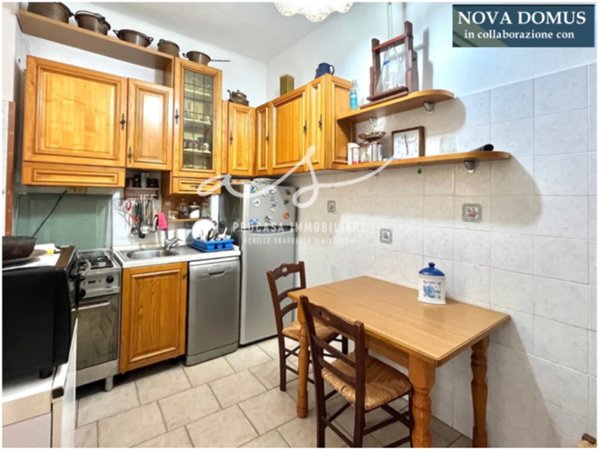 casa indipendente in vendita a Santo Stefano di Magra