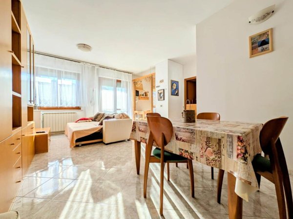 appartamento in vendita a Santo Stefano di Magra