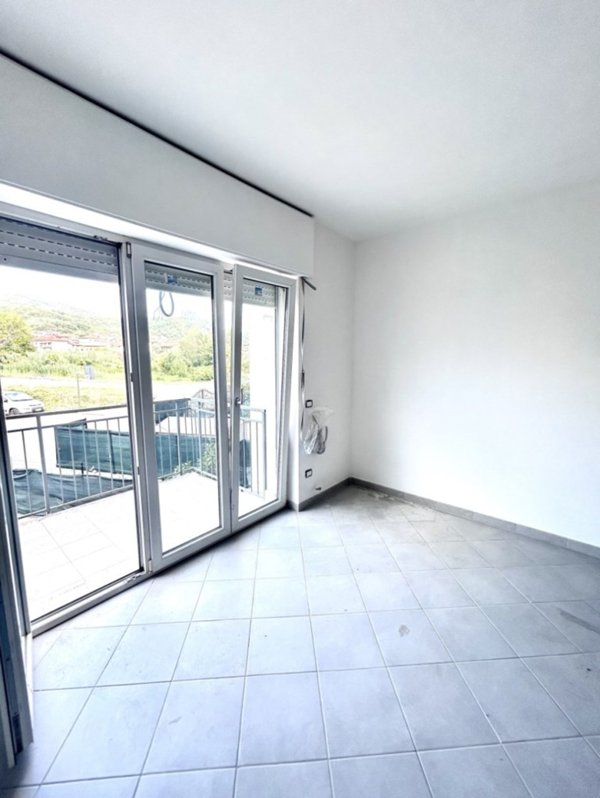 appartamento in vendita a Santo Stefano di Magra