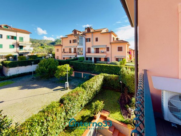 appartamento in vendita a Santo Stefano di Magra