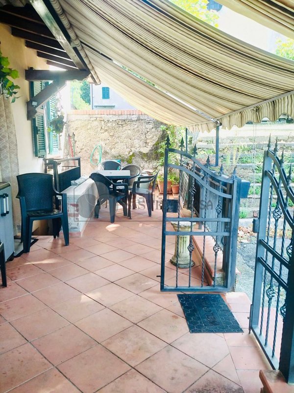 appartamento in vendita a Santo Stefano di Magra