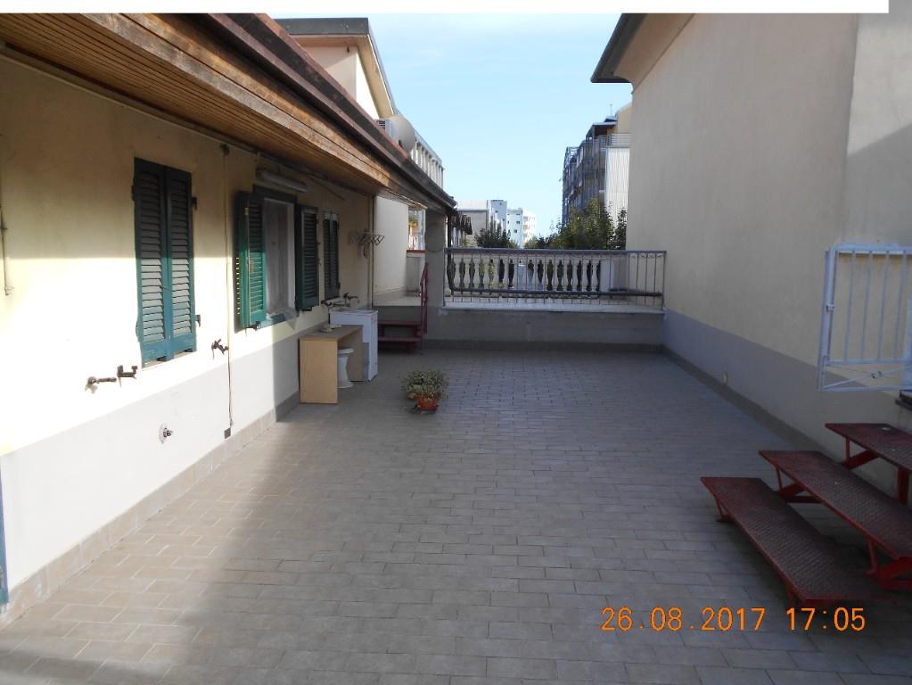 casa indipendente in vendita a Santo Stefano di Magra