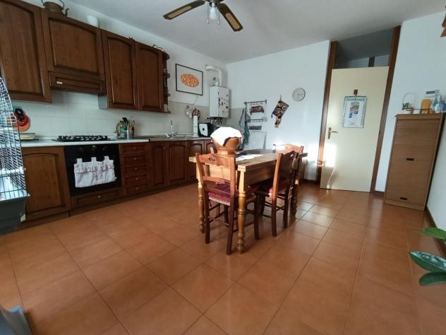 appartamento in vendita a Santo Stefano di Magra in zona Ponzano Magra