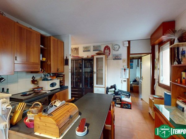 appartamento in vendita a Santo Stefano di Magra in zona Ponzano Magra