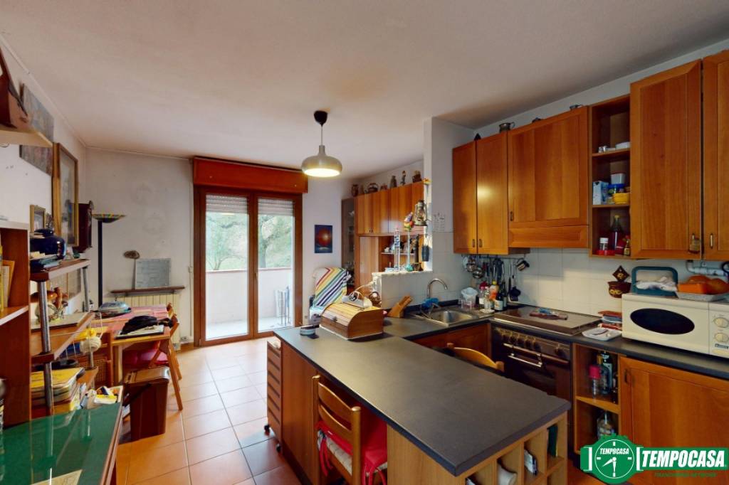 appartamento in vendita a Santo Stefano di Magra in zona Ponzano Magra