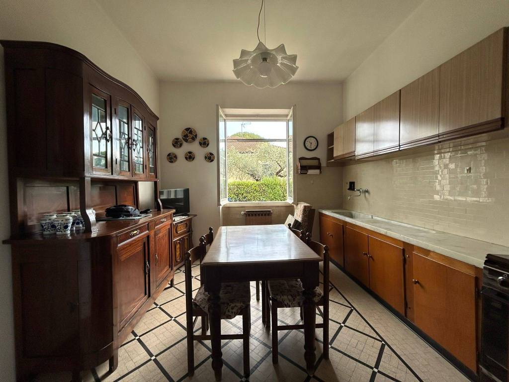 casa indipendente in vendita a Santo Stefano di Magra