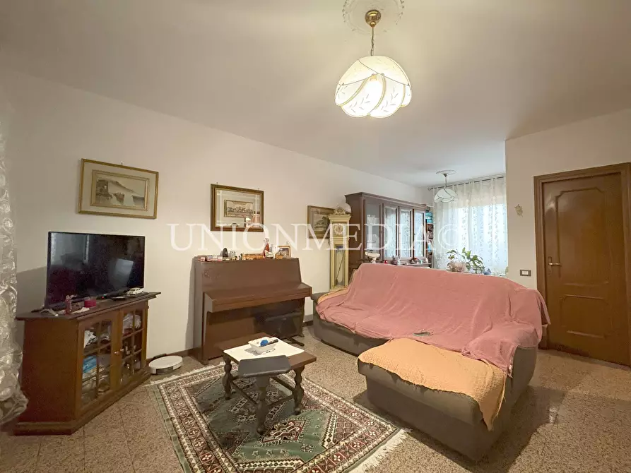 casa indipendente in vendita a Santo Stefano di Magra in zona Ponzano Magra