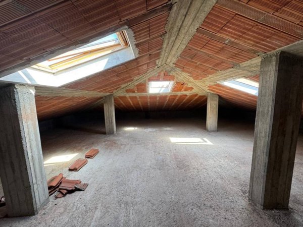 appartamento in vendita a Santo Stefano di Magra