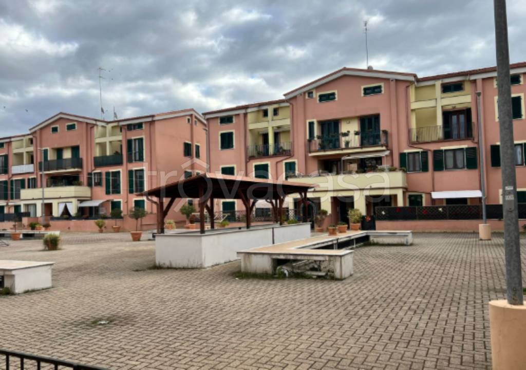 appartamento in vendita a Santo Stefano di Magra