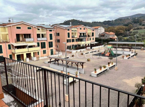 appartamento in vendita a Santo Stefano di Magra