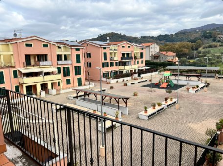 appartamento in vendita a Santo Stefano di Magra