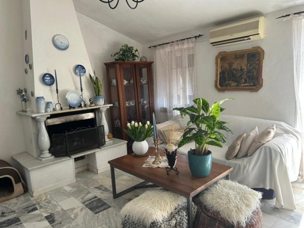 appartamento in vendita a Santo Stefano di Magra