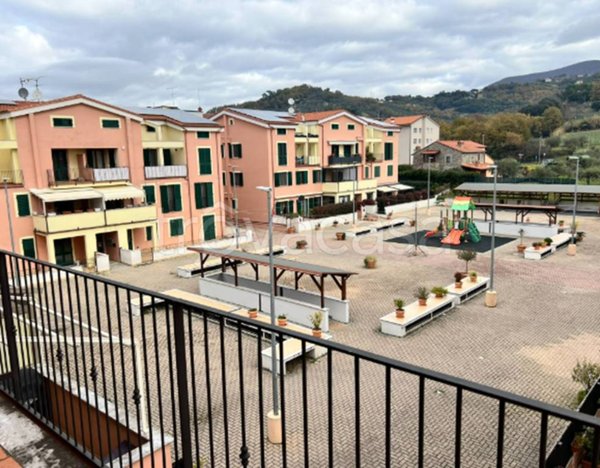 terreno edificabile in vendita a Santo Stefano di Magra