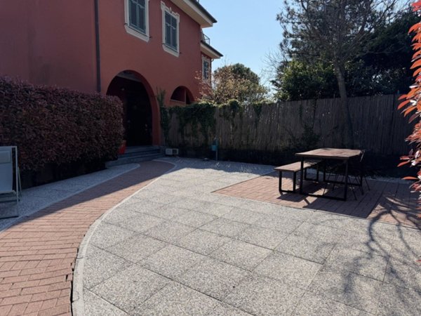 appartamento in vendita a Santo Stefano di Magra in zona Ponzano Superiore