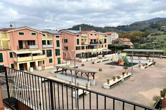 appartamento in vendita a Santo Stefano di Magra