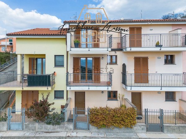 casa indipendente in vendita a Santo Stefano di Magra in zona Ponzano Superiore