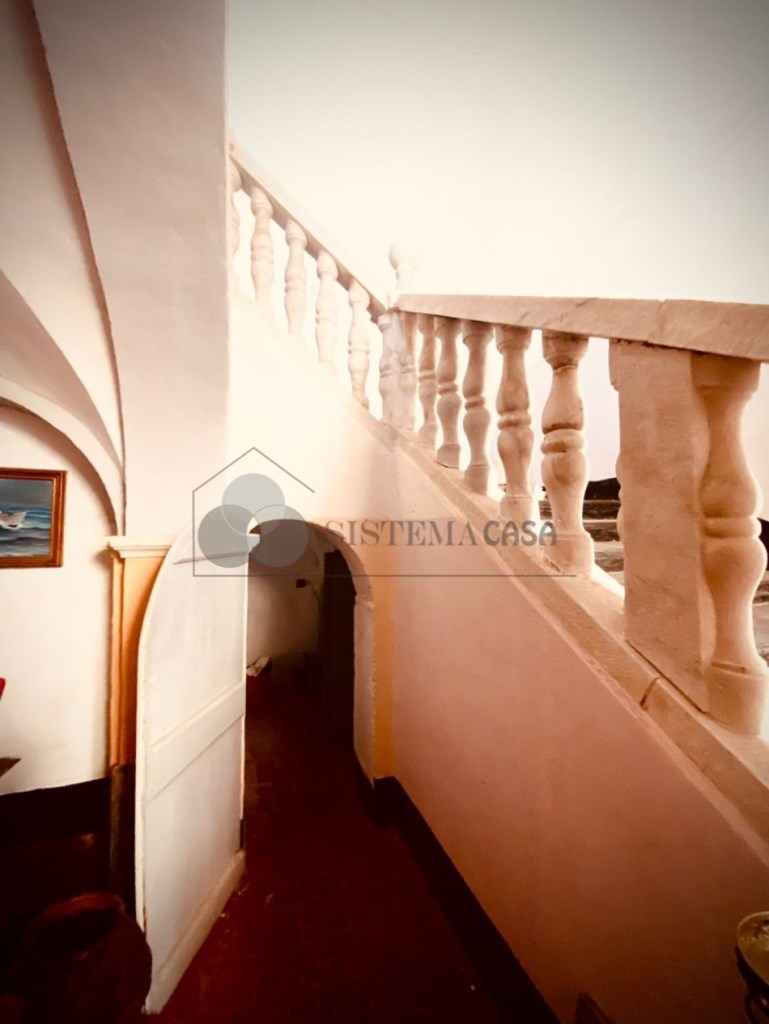 locale di sgombero in vendita a Santo Stefano di Magra in zona Ponzano Superiore