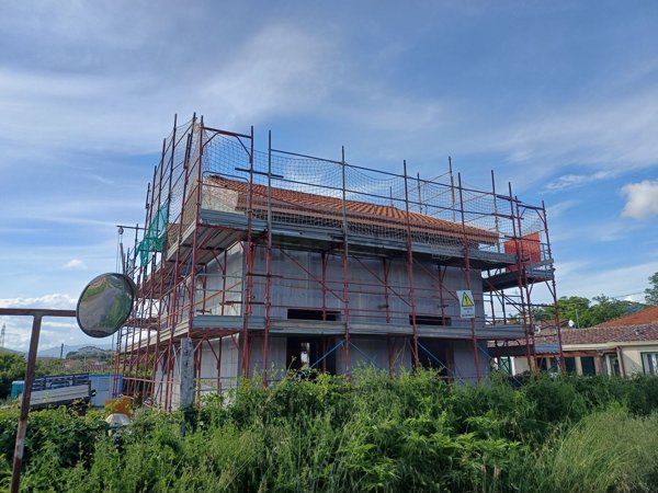 casa indipendente in vendita a Santo Stefano di Magra in zona Ponzano Magra